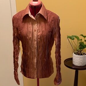Puli Women’s Wrinkled Top Blouse Bronze shades Long Sleeves Button Down NWOT